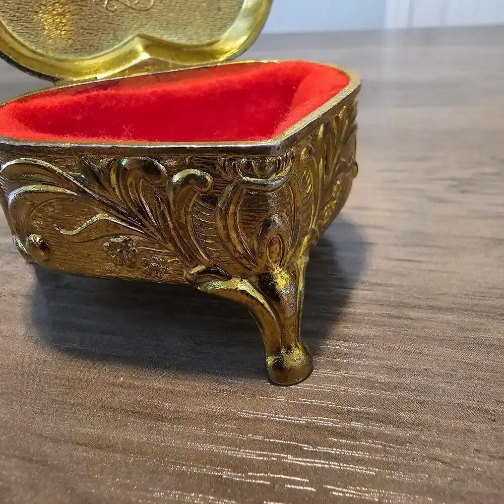 Vintage Gold Metal Heart Trinket Jewelry Box Cherub Velvet Japan Renaissance